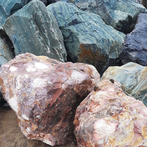 Ландшафтные глыбы красно-фиолетовые 200-1000 килограмм купить в Архангельске