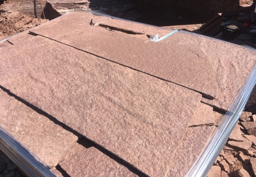 Плитняк лемезит бордовый для ступеней 20-25 мм купить в Архангельске